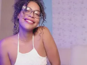 _miavega_