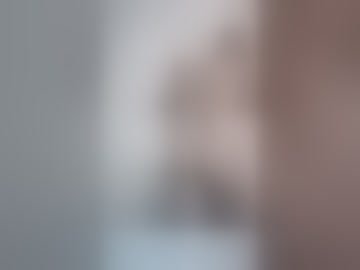 022941