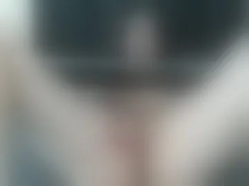 akila_clive