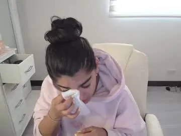 amara_silk