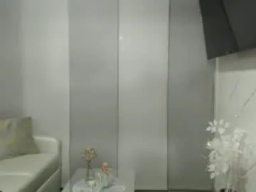 angelinna_12