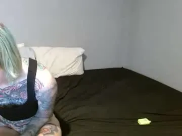 april6ft9tgirl