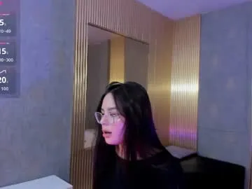 ariiaa_tay1