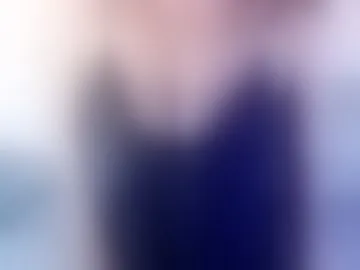 bustybetty914035