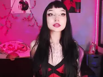 cati_petite