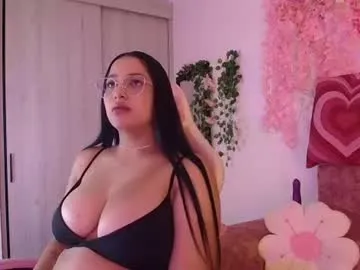 chloe__moon_