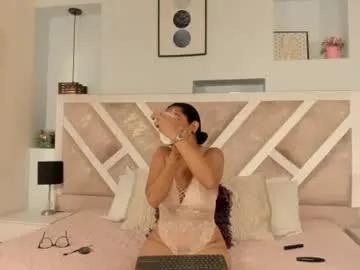 chloe_milf_