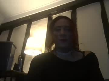 chloe_vern