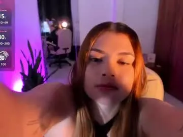chloejones__