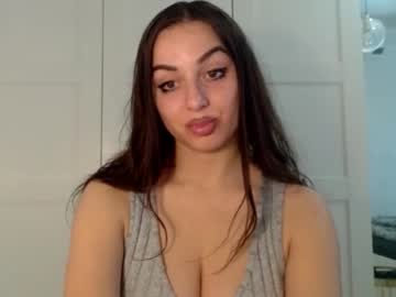 courtney_lux