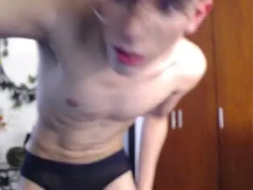 damon_velvet