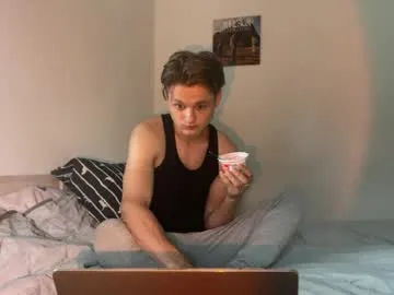 dylanandollie