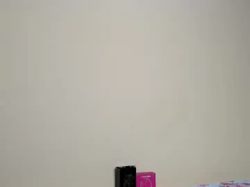 ebony_arya