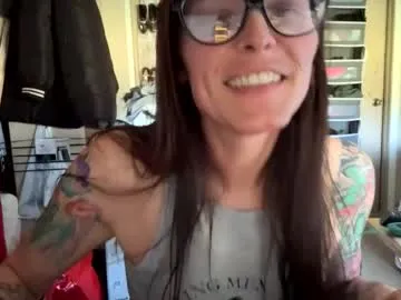 ellybelle0612