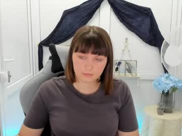emilli_moon