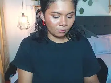 emma_hassani