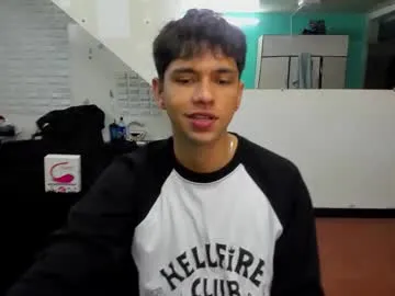 erick_hot12