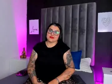 esmeralda_adamss