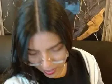 eva_luna86527