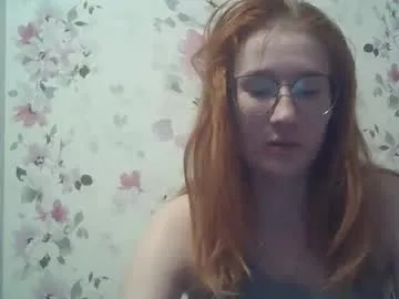 eveliina_shy