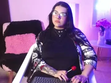 evelyn_suck