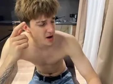 exclusiveflexboy