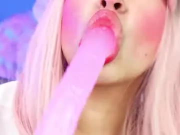 foxy_angelica