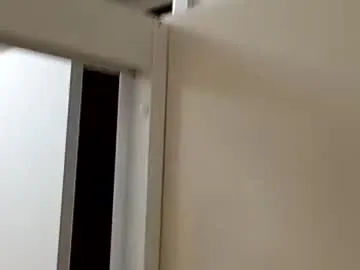 hottieboobs77i