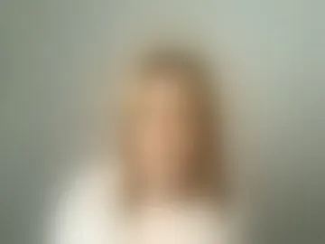 izabella_kisses