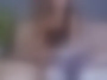 jade_brunnette