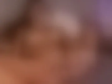 kinky_courtney