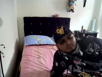 latin_curiousxxx