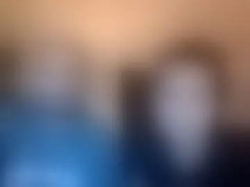 latinhotcouple33