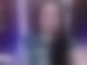 lauxury_tay1