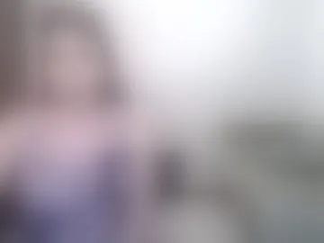 leila_lopez30