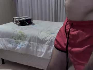 leo_pecs