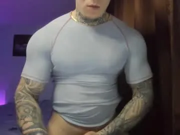 lewis_muscleee