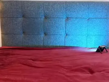 littlewetgirl_room