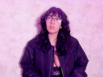 lizzie_purple
