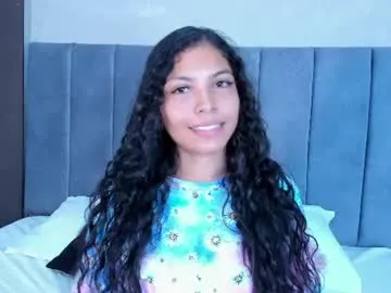 luna_varela_