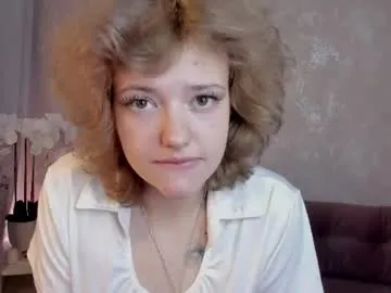 lunaa_bee