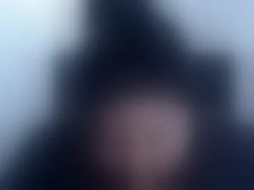 magda_curvy2324