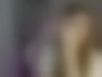 mia_colens
