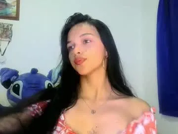 mia_lucy_21