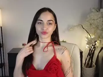 mia_powel