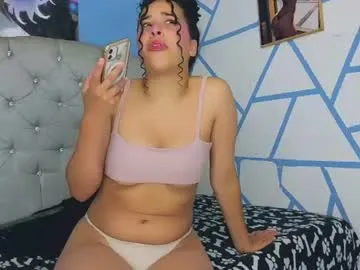 mia_thompson_0