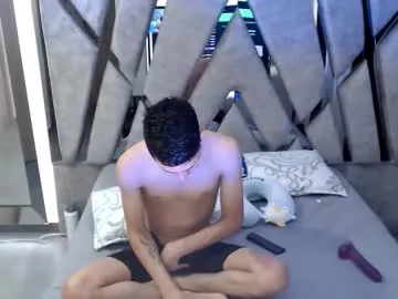 nick_hot2