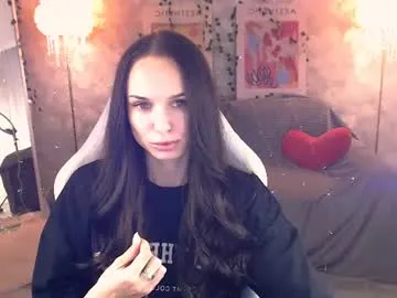 nicolemerz