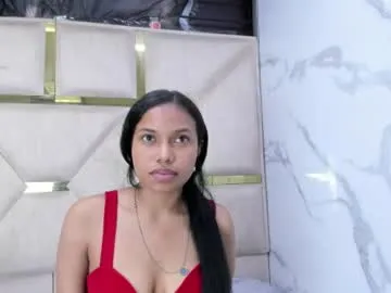 nikkitorresss
