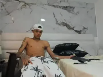 ozuna_hot_